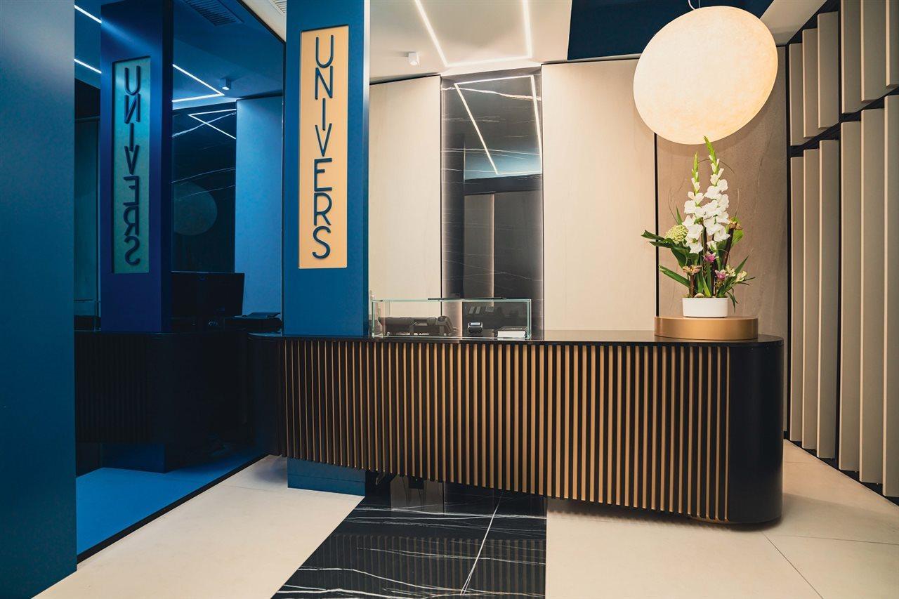 Hotel Univers 4*