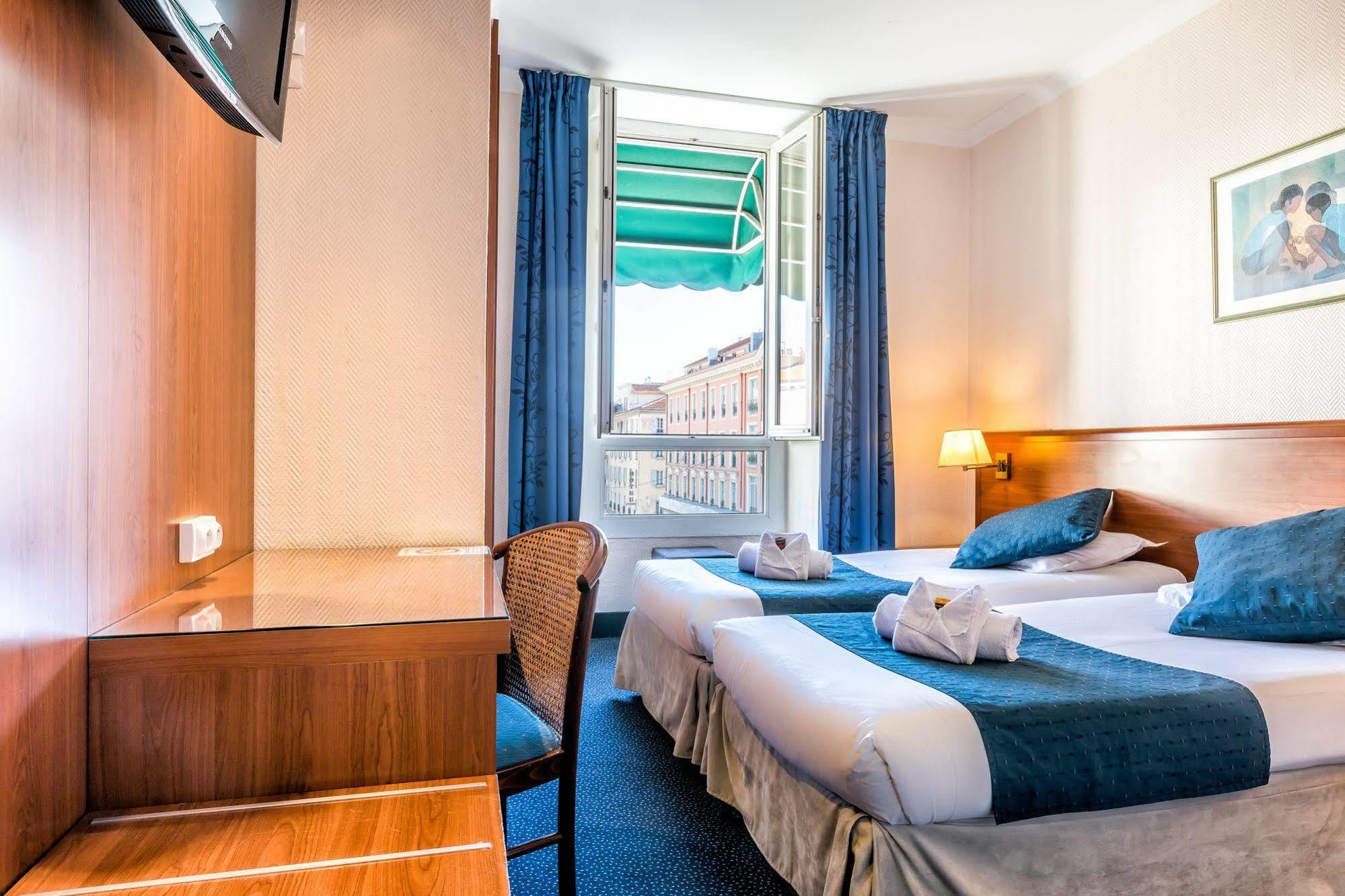 Univers Hotel